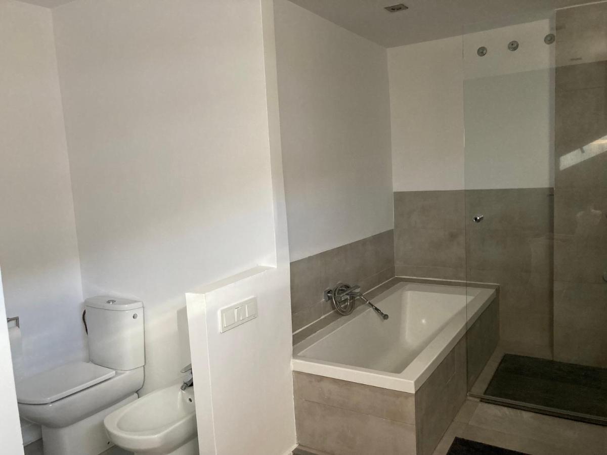 Piso dos dormitorios muy céntrico Fuengirola Exterior foto